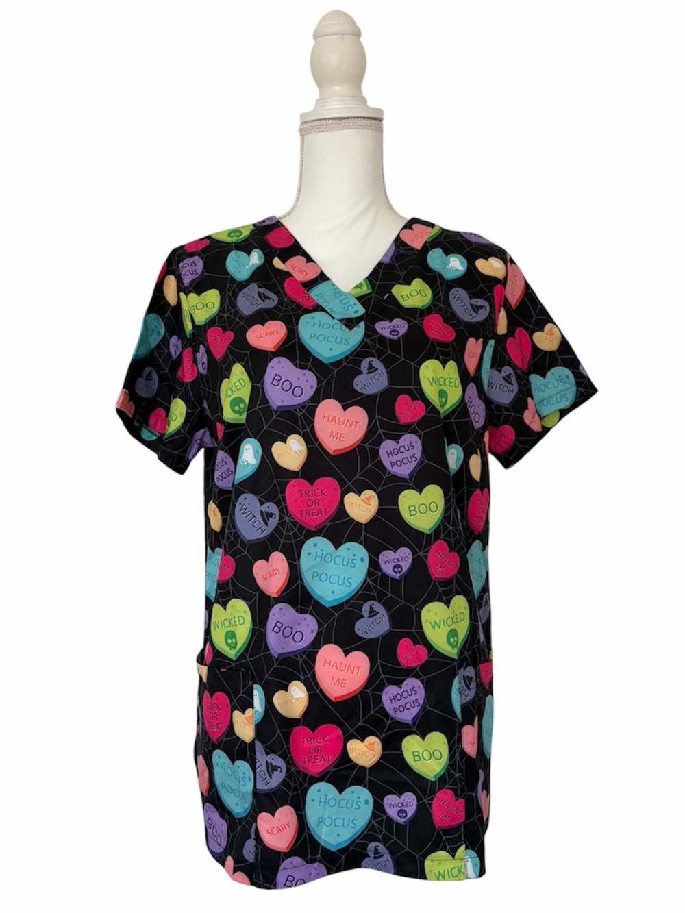 Black Halloween Conversation Candy Heart Print Nursing Scrub Top Women’s Large